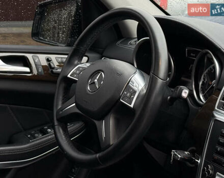 Черный Мерседес ГЛ-класс, объемом двигателя 3 л и пробегом 160 тыс. км за 23500 $, фото 50 на Automoto.ua