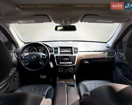 Черный Мерседес ГЛ-класс, объемом двигателя 3 л и пробегом 231 тыс. км за 21400 $, фото 47 на Automoto.ua