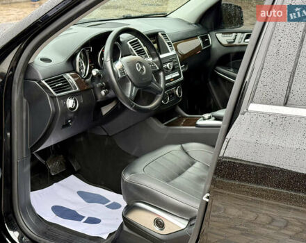 Черный Мерседес ГЛ-класс, объемом двигателя 3 л и пробегом 160 тыс. км за 23500 $, фото 6 на Automoto.ua