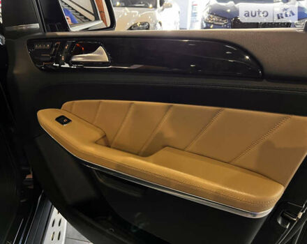 Черный Мерседес ГЛ-класс, объемом двигателя 4.66 л и пробегом 84 тыс. км за 36500 $, фото 37 на Automoto.ua