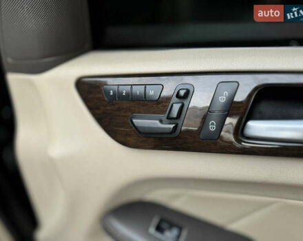 Черный Мерседес ГЛ-класс, объемом двигателя 4.5 л и пробегом 181 тыс. км за 25000 $, фото 23 на Automoto.ua