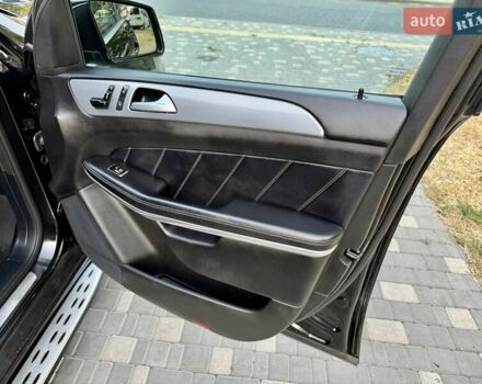 Черный Мерседес ГЛ-класс, объемом двигателя 3 л и пробегом 208 тыс. км за 26800 $, фото 38 на Automoto.ua