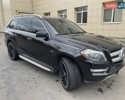 Мерседес ГЛ-класс 2013 в Ровно на Automoto.ua Черный Мерседес ГЛ-класс, объемом двигателя 2.99 л и пробегом 240 тыс. км за 25700 $, фото 36 на Automoto.ua