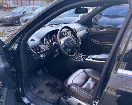 Черный Мерседес ГЛ-класс, объемом двигателя 3 л и пробегом 321 тыс. км за 22500 $, фото 5 на Automoto.ua