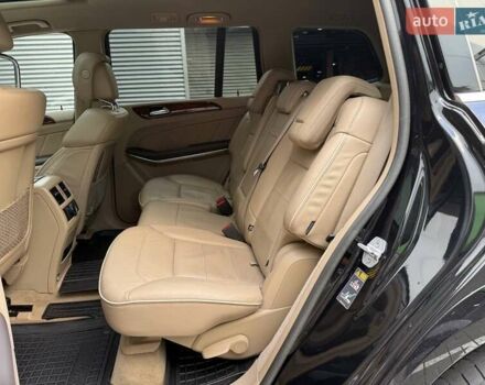 Черный Мерседес ГЛ-класс, объемом двигателя 4.66 л и пробегом 309 тыс. км за 20990 $, фото 7 на Automoto.ua