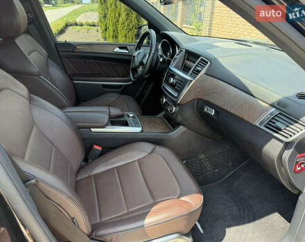 Черный Мерседес ГЛ-класс, объемом двигателя 3 л и пробегом 126 тыс. км за 31700 $, фото 6 на Automoto.ua