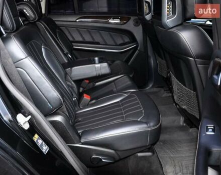 Чорний Мерседес ГЛ-Клас, об'ємом двигуна 3 л та пробігом 240 тис. км за 26999 $, фото 37 на Automoto.ua