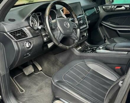 Мерседес ГЛ-класс 2013 в Киеве на Automoto.ua Черный Мерседес ГЛ-класс, объемом двигателя 3 л и пробегом 212 тыс. км за 24800 $, фото 11 на Automoto.ua