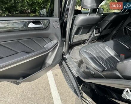 Мерседес ГЛ-класс 2013 в Киеве на Automoto.ua Черный Мерседес ГЛ-класс, объемом двигателя 3 л и пробегом 212 тыс. км за 24800 $, фото 1 на Automoto.ua