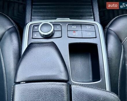 Черный Мерседес ГЛ-класс, объемом двигателя 3 л и пробегом 208 тыс. км за 26800 $, фото 75 на Automoto.ua