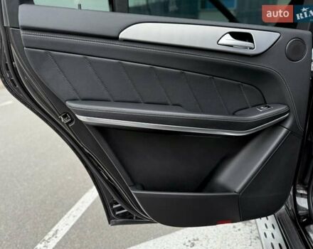 Чорний Мерседес ГЛ-Клас, об'ємом двигуна 3 л та пробігом 173 тис. км за 31500 $, фото 45 на Automoto.ua