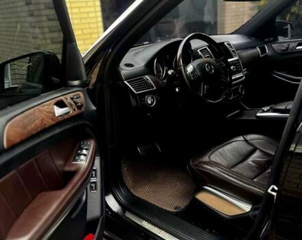 Черный Мерседес ГЛ-класс, объемом двигателя 4.7 л и пробегом 213 тыс. км за 27500 $, фото 7 на Automoto.ua