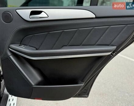 Чорний Мерседес ГЛ-Клас, об'ємом двигуна 3 л та пробігом 173 тис. км за 31500 $, фото 37 на Automoto.ua