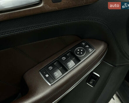 Черный Мерседес ГЛ-класс, объемом двигателя 4.66 л и пробегом 199 тыс. км за 24400 $, фото 12 на Automoto.ua