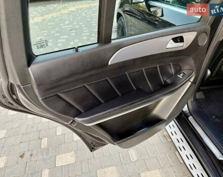 Черный Мерседес ГЛ-класс, объемом двигателя 3 л и пробегом 208 тыс. км за 26800 $, фото 67 на Automoto.ua