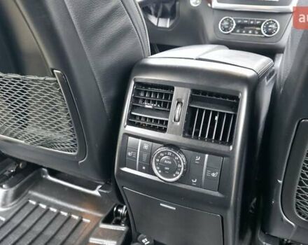 Черный Мерседес ГЛ-класс, объемом двигателя 4.66 л и пробегом 285 тыс. км за 29999 $, фото 41 на Automoto.ua