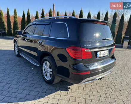 Черный Мерседес ГЛ-класс, объемом двигателя 4.7 л и пробегом 215 тыс. км за 24500 $, фото 24 на Automoto.ua