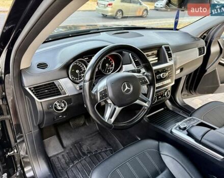 Черный Мерседес ГЛ-класс, объемом двигателя 3 л и пробегом 208 тыс. км за 26800 $, фото 55 на Automoto.ua