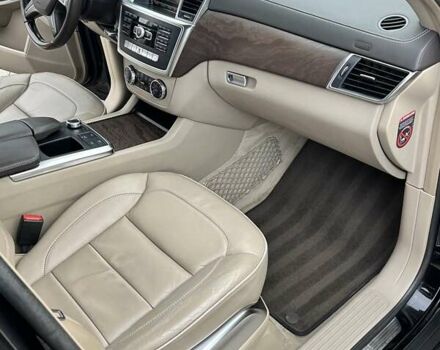 Черный Мерседес ГЛ-класс, объемом двигателя 3 л и пробегом 191 тыс. км за 21700 $, фото 54 на Automoto.ua