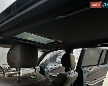 Черный Мерседес ГЛ-класс, объемом двигателя 3 л и пробегом 215 тыс. км за 21750 $, фото 43 на Automoto.ua