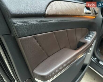 Черный Мерседес ГЛ-класс, объемом двигателя 3 л и пробегом 215 тыс. км за 21750 $, фото 33 на Automoto.ua