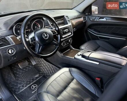 Черный Мерседес ГЛ-класс, объемом двигателя 3 л и пробегом 231 тыс. км за 21400 $, фото 33 на Automoto.ua