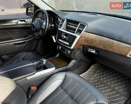 Черный Мерседес ГЛ-класс, объемом двигателя 3 л и пробегом 231 тыс. км за 21400 $, фото 55 на Automoto.ua