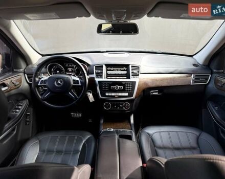 Черный Мерседес ГЛ-класс, объемом двигателя 3 л и пробегом 231 тыс. км за 21400 $, фото 49 на Automoto.ua