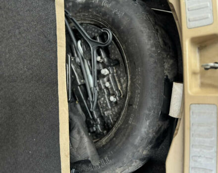 Черный Мерседес ГЛ-класс, объемом двигателя 4.5 л и пробегом 181 тыс. км за 25000 $, фото 30 на Automoto.ua