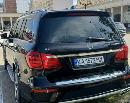 Черный Мерседес ГЛ-класс, объемом двигателя 4.7 л и пробегом 212 тыс. км за 19000 $, фото 7 на Automoto.ua