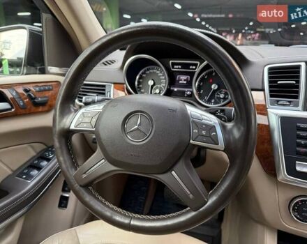 Черный Мерседес ГЛ-класс, объемом двигателя 4.66 л и пробегом 309 тыс. км за 20990 $, фото 21 на Automoto.ua