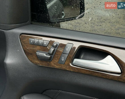 Черный Мерседес ГЛ-класс, объемом двигателя 3 л и пробегом 160 тыс. км за 23500 $, фото 26 на Automoto.ua