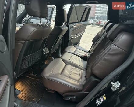 Черный Мерседес ГЛ-класс, объемом двигателя 3 л и пробегом 215 тыс. км за 21750 $, фото 41 на Automoto.ua