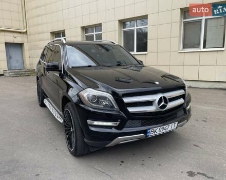 Мерседес ГЛ-класс 2013 в Ровно на Automoto.ua Черный Мерседес ГЛ-класс, объемом двигателя 2.99 л и пробегом 240 тыс. км за 25700 $, фото 6 на Automoto.ua