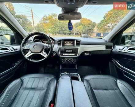 Черный Мерседес ГЛ-класс, объемом двигателя 3 л и пробегом 208 тыс. км за 26800 $, фото 69 на Automoto.ua