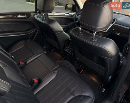 Черный Мерседес ГЛ-класс, объемом двигателя 2.99 л и пробегом 266 тыс. км за 23800 $, фото 47 на Automoto.ua