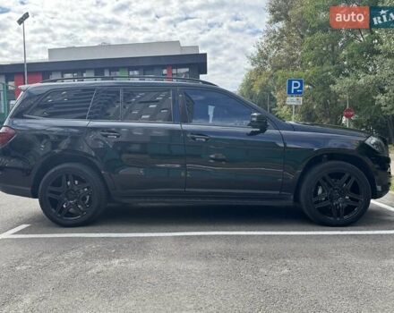 Мерседес ГЛ-класс 2013 в Киеве на Automoto.ua Черный Мерседес ГЛ-класс, объемом двигателя 3 л и пробегом 212 тыс. км за 24800 $, фото 5 на Automoto.ua