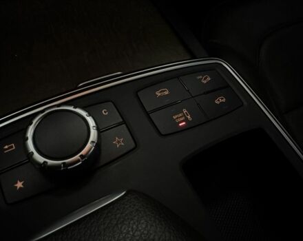 Черный Мерседес ГЛ-класс, объемом двигателя 3 л и пробегом 126 тыс. км за 30000 $, фото 10 на Automoto.ua