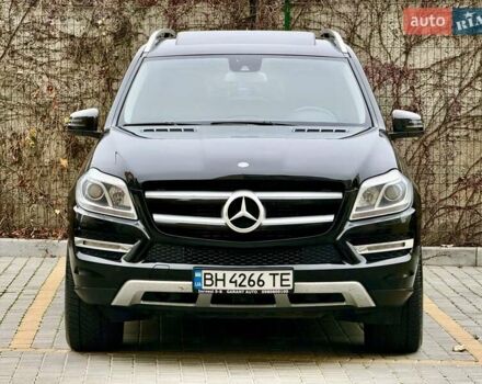 Черный Мерседес ГЛ-класс, объемом двигателя 3 л и пробегом 208 тыс. км за 26800 $, фото 2 на Automoto.ua