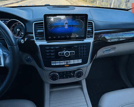 Черный Мерседес ГЛ-класс, объемом двигателя 4.7 л и пробегом 215 тыс. км за 24500 $, фото 37 на Automoto.ua