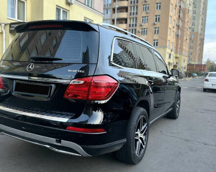 Черный Мерседес ГЛ-класс, объемом двигателя 2.99 л и пробегом 320 тыс. км за 21999 $, фото 6 на Automoto.ua