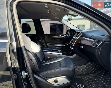 Черный Мерседес ГЛ-класс, объемом двигателя 3 л и пробегом 231 тыс. км за 21400 $, фото 56 на Automoto.ua