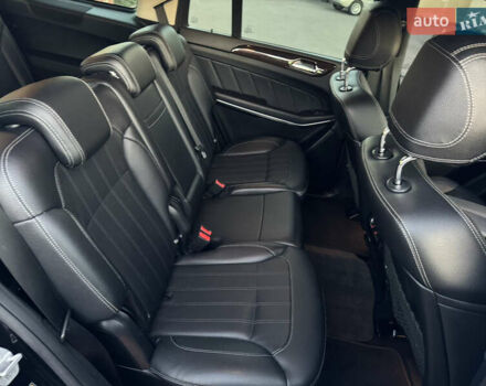 Черный Мерседес ГЛ-класс, объемом двигателя 2.99 л и пробегом 266 тыс. км за 23800 $, фото 48 на Automoto.ua