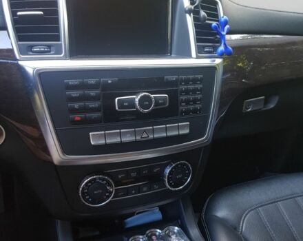 Мерседес ГЛ-Клас 2013 у Тернополі на Automoto.ua Чорний Мерседес ГЛ-Клас, об'ємом двигуна 3 л та пробігом 116 тис. км за 35000 $, фото 1 на Automoto.ua