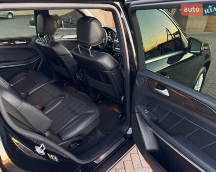 Черный Мерседес ГЛ-класс, объемом двигателя 2.99 л и пробегом 266 тыс. км за 23800 $, фото 46 на Automoto.ua