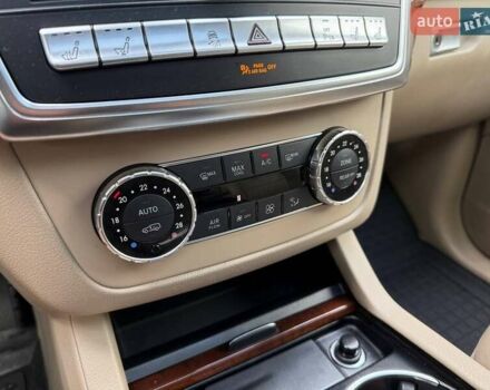 Черный Мерседес ГЛ-класс, объемом двигателя 4.66 л и пробегом 309 тыс. км за 20990 $, фото 24 на Automoto.ua