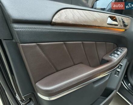 Черный Мерседес ГЛ-класс, объемом двигателя 3 л и пробегом 215 тыс. км за 21750 $, фото 38 на Automoto.ua