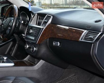 Чорний Мерседес ГЛ-Клас, об'ємом двигуна 3 л та пробігом 240 тис. км за 26999 $, фото 41 на Automoto.ua