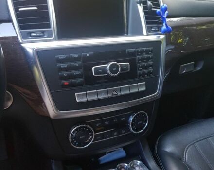 Мерседес ГЛ-Клас 2013 у Тернополі на Automoto.ua Чорний Мерседес ГЛ-Клас, об'ємом двигуна 3 л та пробігом 116 тис. км за 35000 $, фото 2 на Automoto.ua