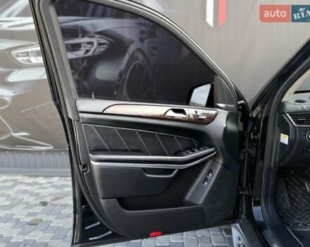 Черный Мерседес ГЛ-класс, объемом двигателя 3 л и пробегом 231 тыс. км за 21400 $, фото 29 на Automoto.ua